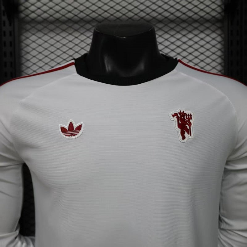 Player Version 2026 Manchester United Away White with Red Shoulder Stripe Long Sleeve Shirt