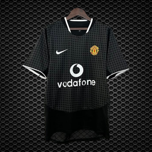 Manchester United - Retro Shirt 03/04