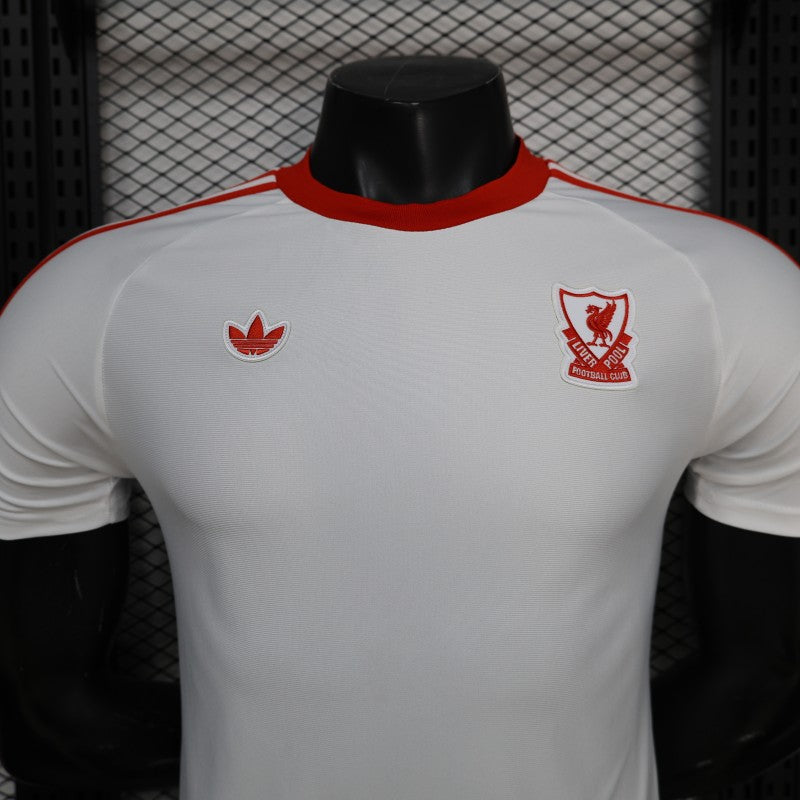 Player Version 26/27 Liverpool White Terrace Icons Shirt