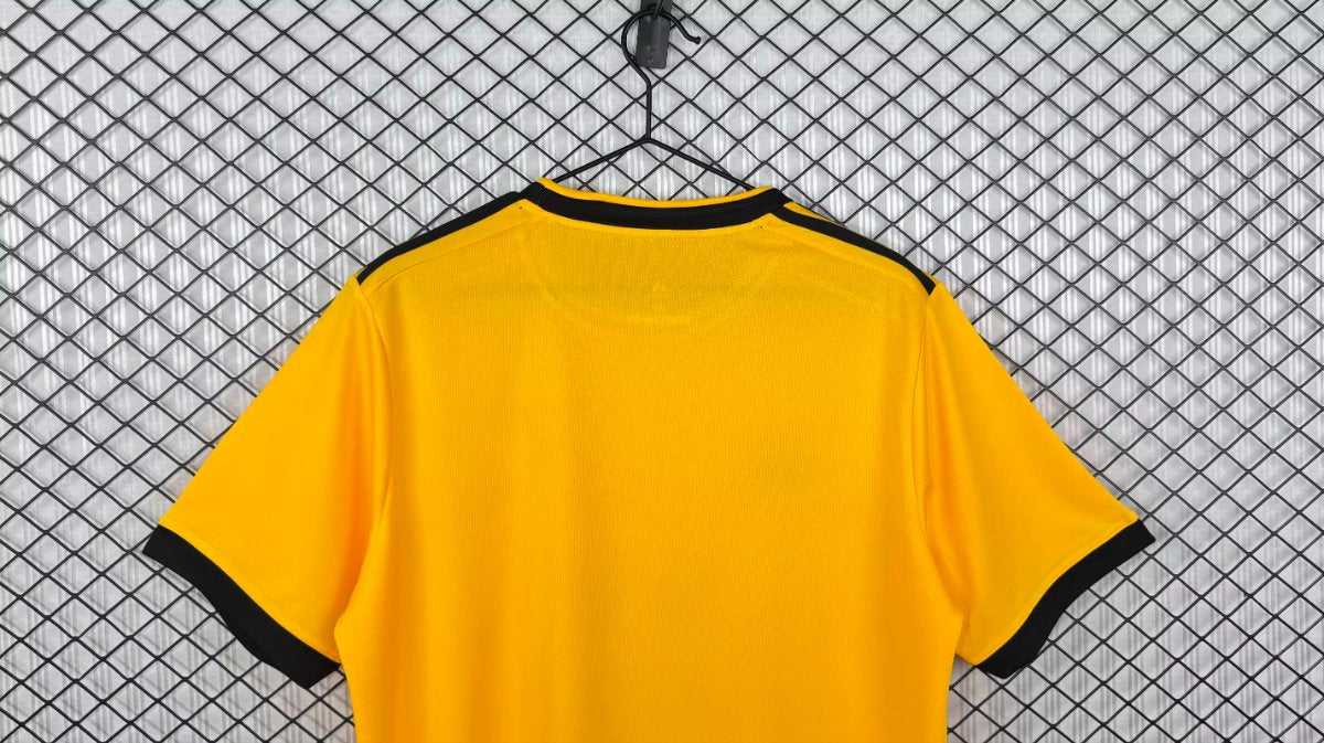 Retro 18/19 Wolverhampton Wanderers Home Shirt