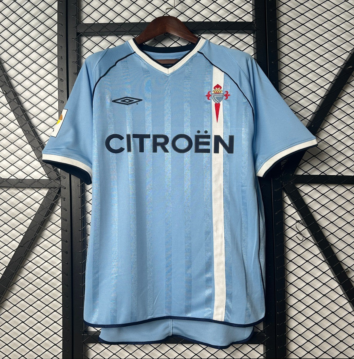 01/02 Retro Celta Home Shirt