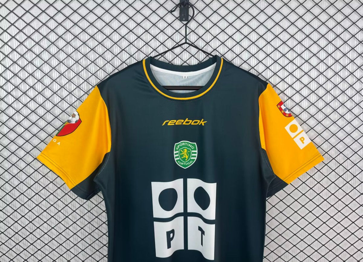 Retro 02/03 Sporting Lisbon Cristiano Ronaldo Training Shirt