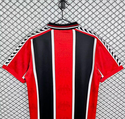 Retro 95/96 Eintracht Frankfurt Home Shirt