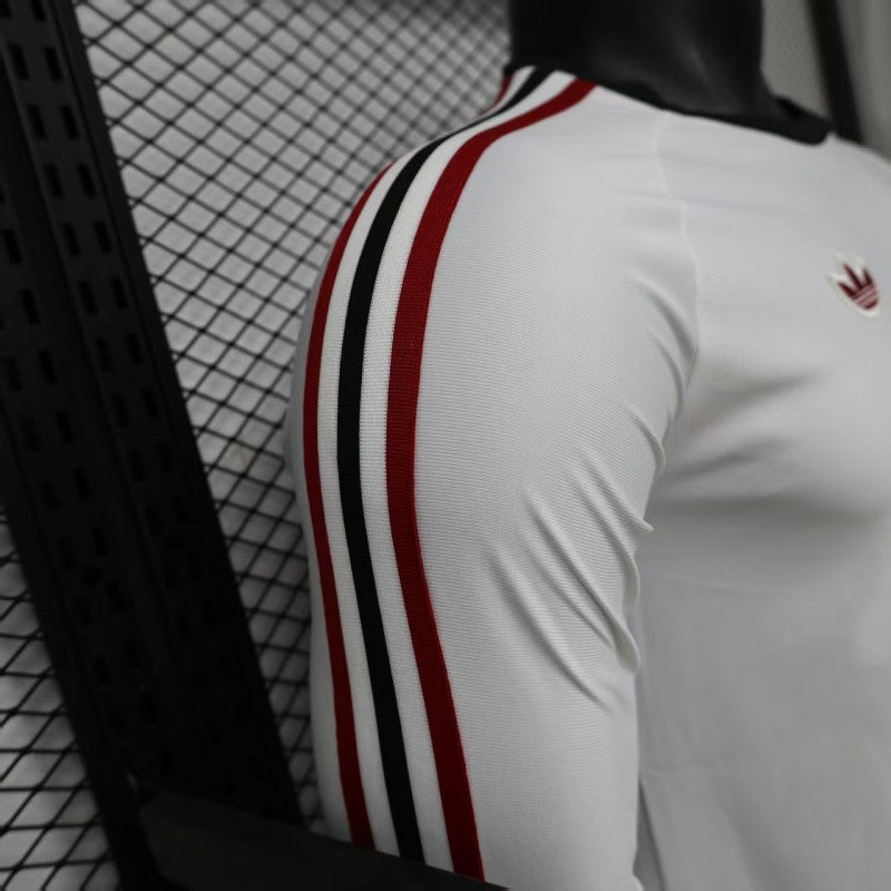 Player Version 2026 Manchester United Away White with  Red Shoulder Stripe Long Sleeve Shirt