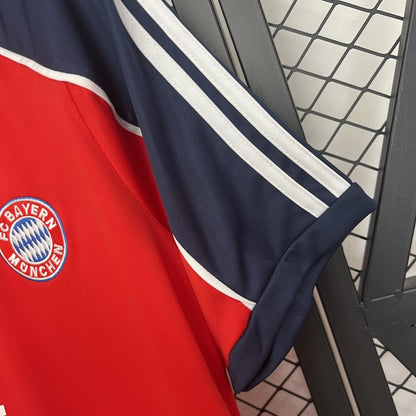 00/01 Retro Bayern Munich Home Shirt