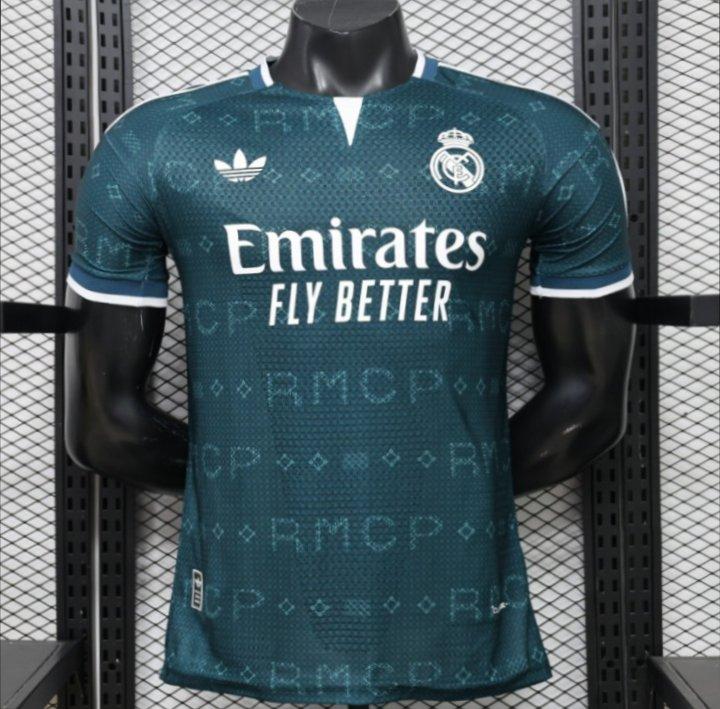 Player Version 26/27 Real Madrid Away Shirt