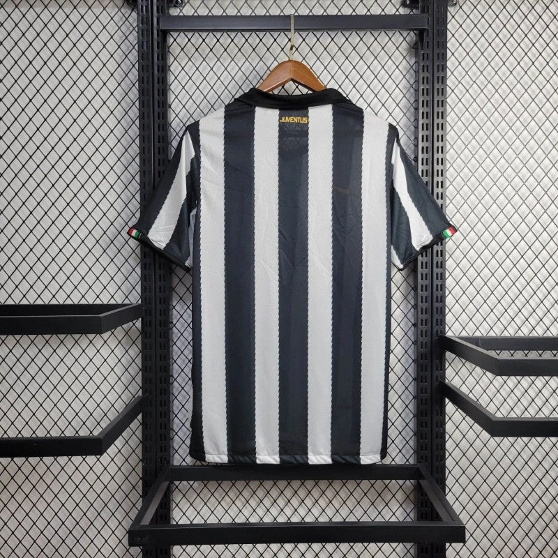 2010/11 Retro Juventus Home Shirt