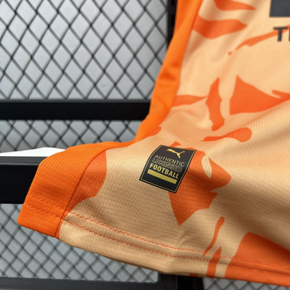 2025/26 Mens Valencia CF Retro Shirt