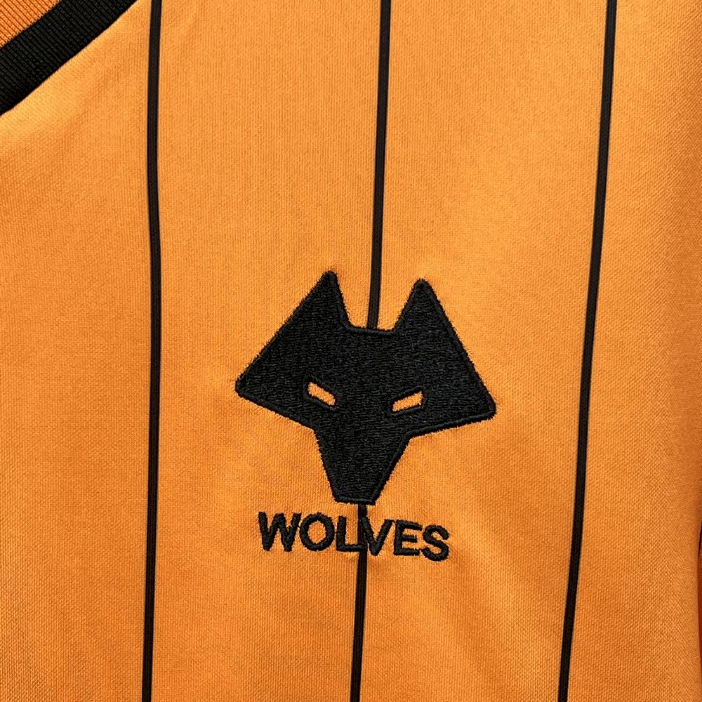 1985/86 Retro Wolverhampton Wanderers Home  Shirt