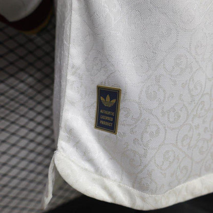 Player Version 2 Star 2026 Spain Away White Long Sleeve Shirt With Champion Patch