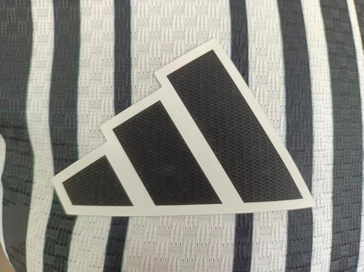 Player Version 26/27 Newcastle United Home Shirt