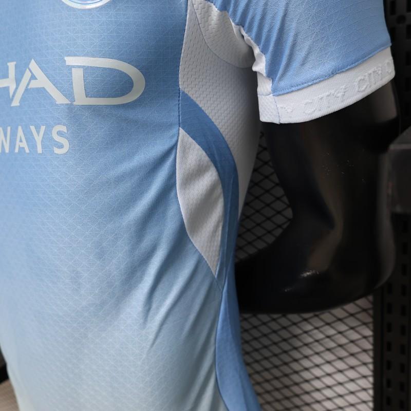 Player Version 26/27 Manchester City Sky Blue with White Side Panel Home Shirt