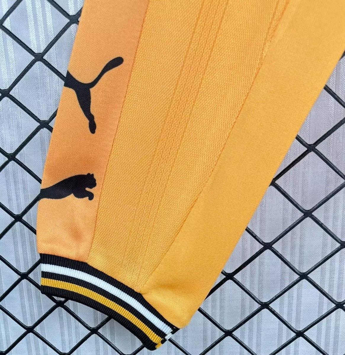Retro 98/99 Wolverhampton Wanderers Home Long Sleeve Shirt