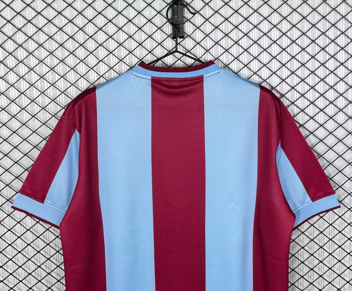 Retro 99/00 Aston Villa Home Shirt