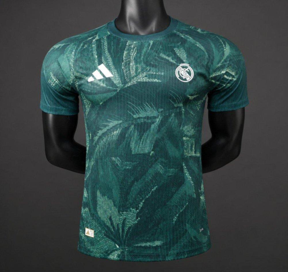 Player Version 26/27 Real Madrid Pre-Match Deep Green Shirt