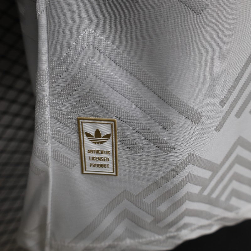Player Version 26/27 Juventus White with Dark Green Special Edition Shirt