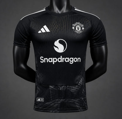 Player Version 26/27 Manchester United Black Goalkeeper Shirt