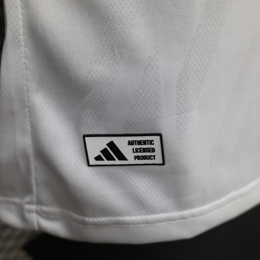 Player Version 26/27 Manchester United Navy & White V-Panel Away Shirt
