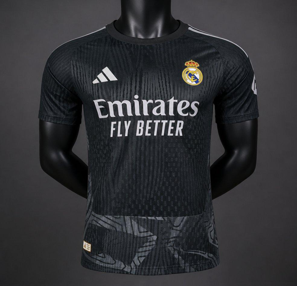 Player Version 26/27 Real Madrid Black Goalkeeper Shirt