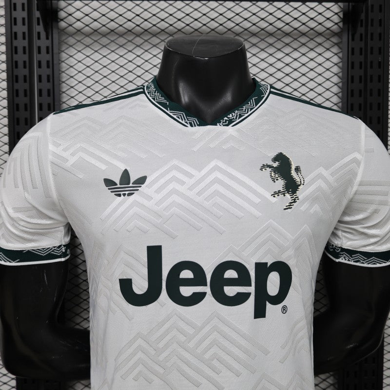 Player Version 26/27 Juventus White with Dark Green Special Edition Shirt