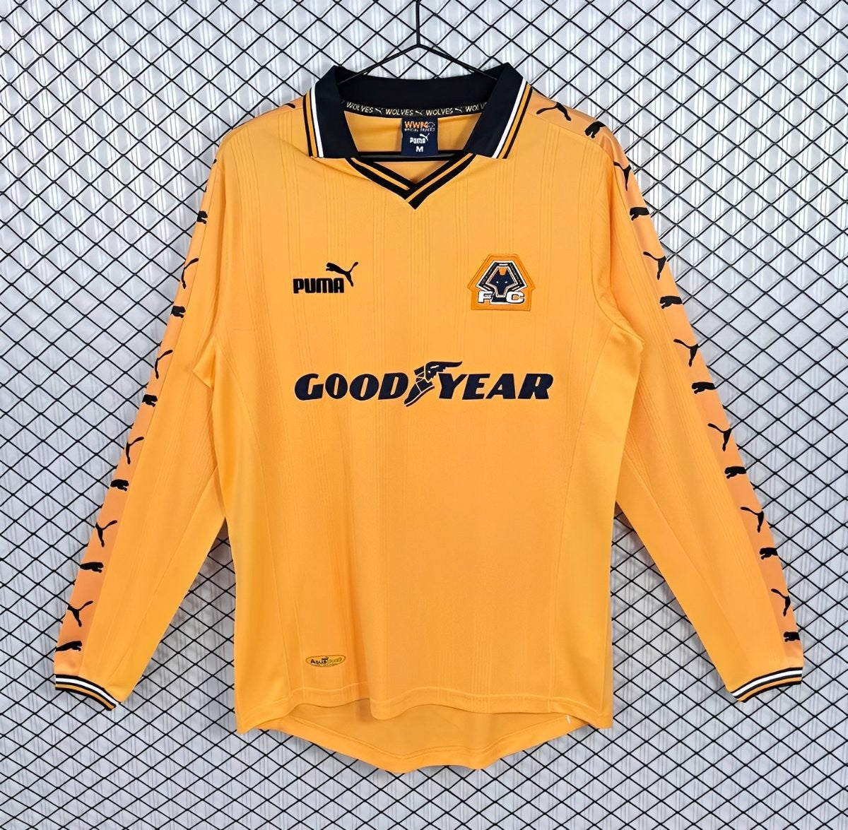 Retro 98/99 Wolverhampton Wanderers Home Long Sleeve Shirt