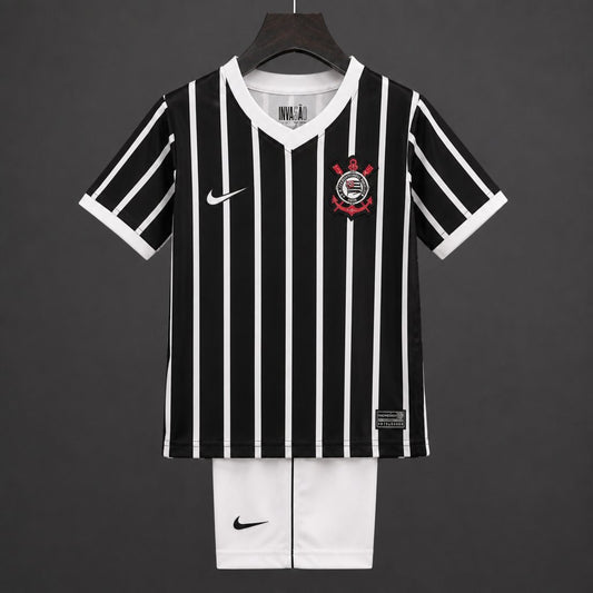 26/27 Kids Corinthians Black & White Stripes Away Shirt Kit