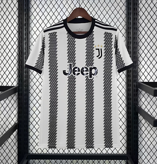 2022/23 Retro Juventus Home Shirt