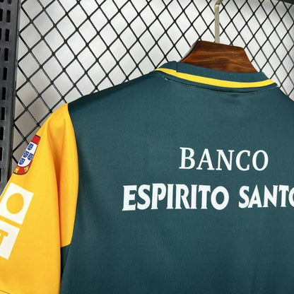 2002/03 Retro Sporting CP Away Shirt