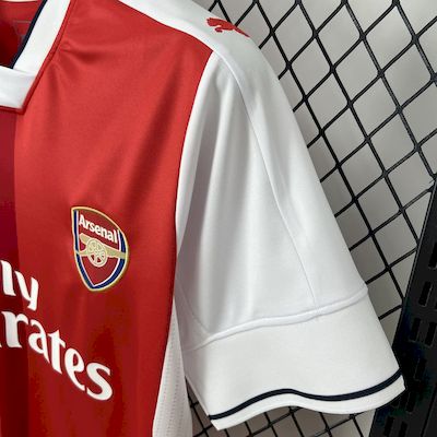 Retro 2016/17 Arsenal Home Shirt