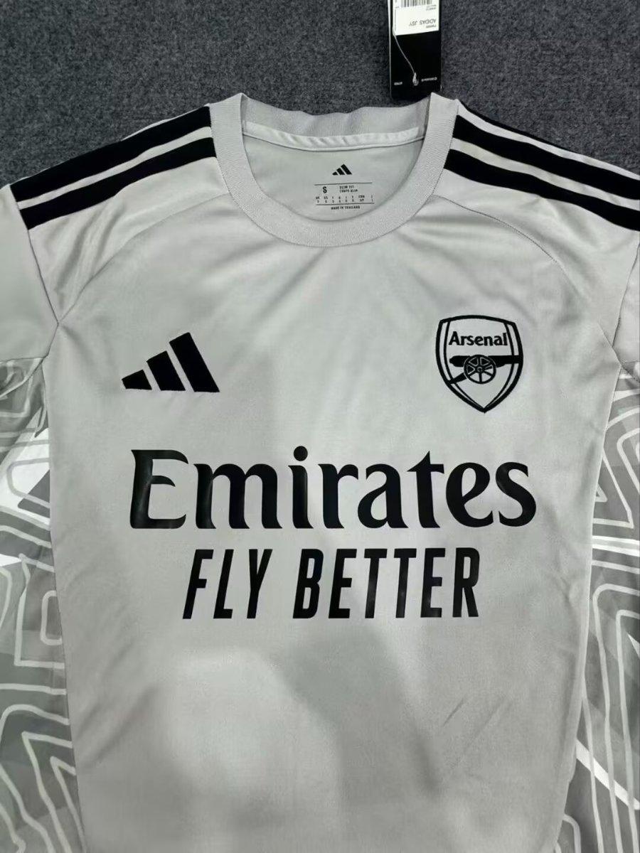 26/27 Arsenal Grey Goalkeeper Shirt