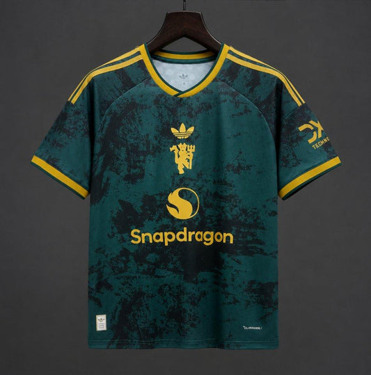 26/27 Manchester United Special Edition Green Gold Shirt