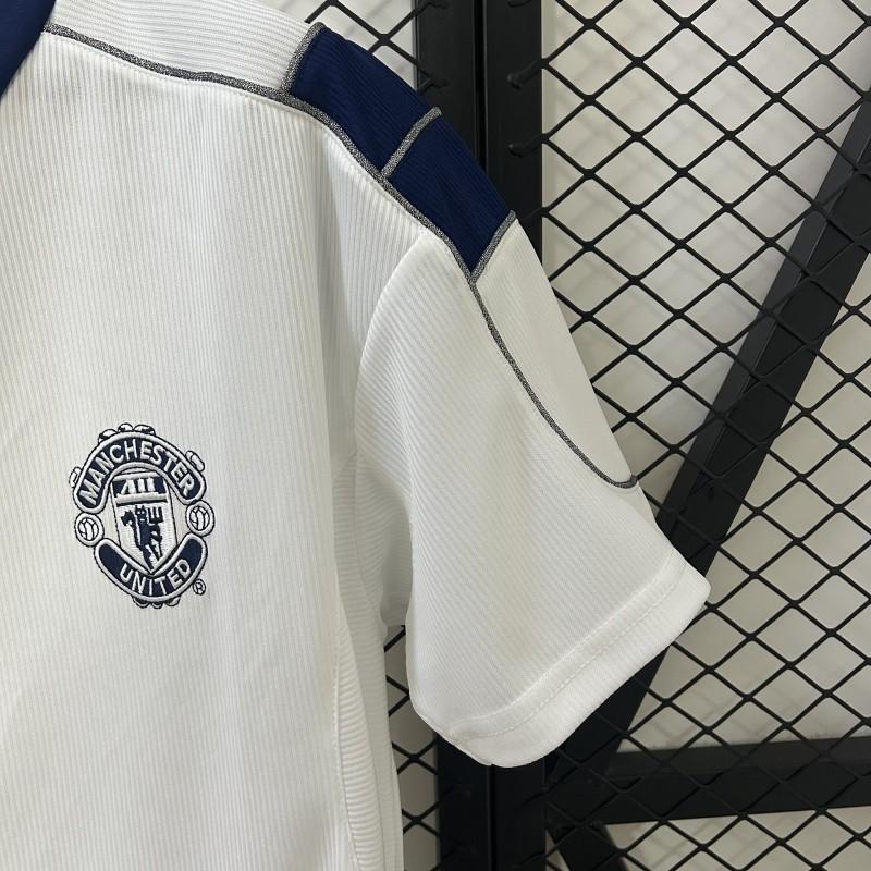 00/01 Retro Manchester United Away Shirt