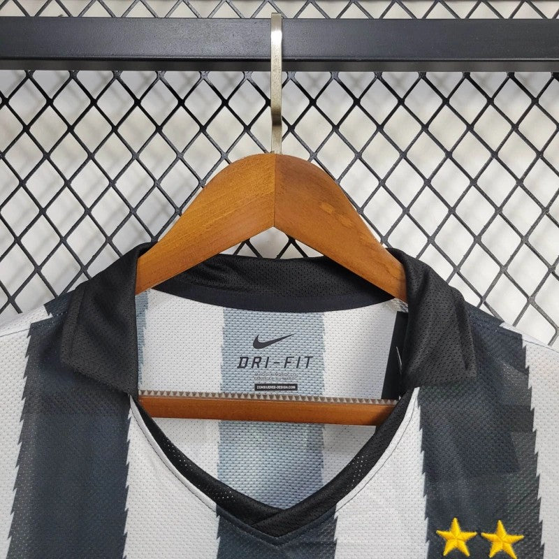 2010/11 Retro Juventus Home Shirt