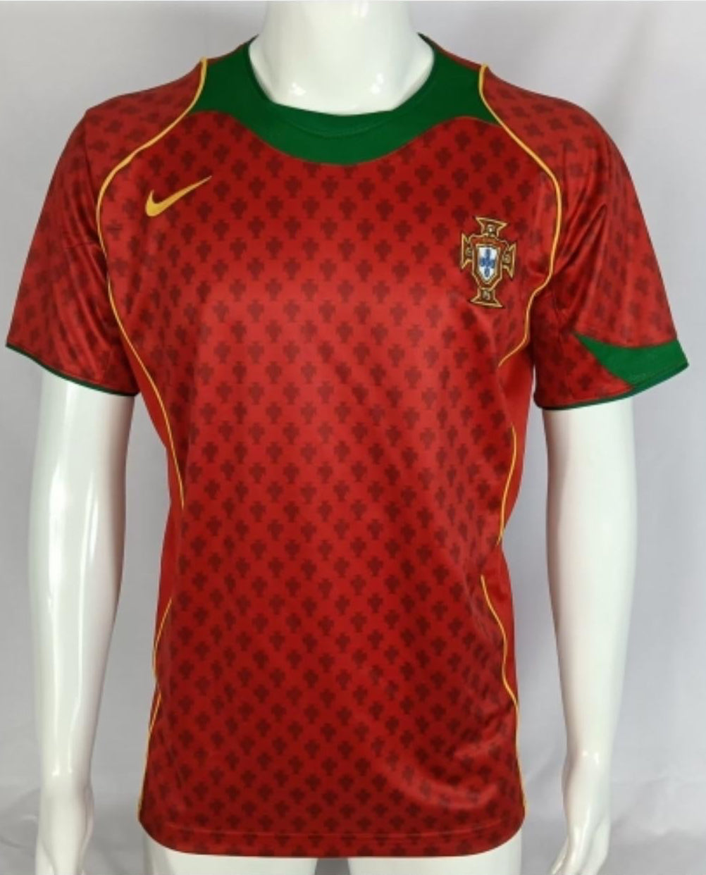 PORTUGAL HOME RETRO SHIRT 2004