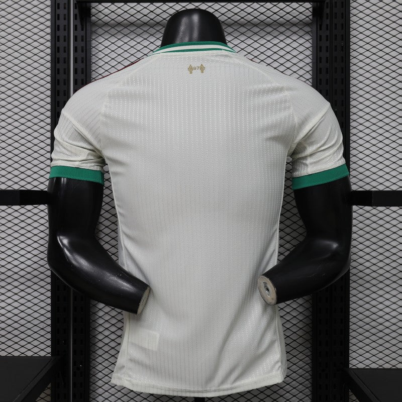 Player Version 26/27 Liverpool FC Off-White with Gold Crest  Special Edition Away Shirt