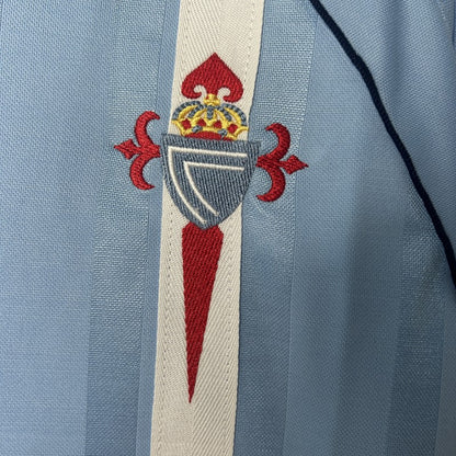 01/02 Retro Celta Home Shirt