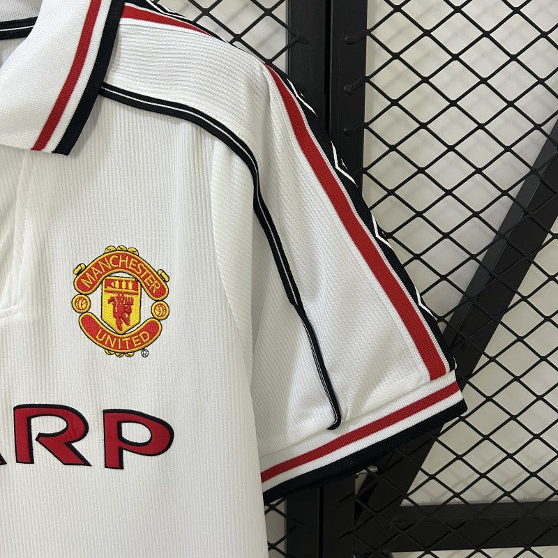 98/99 Retro Manchester United Commemorative Edition