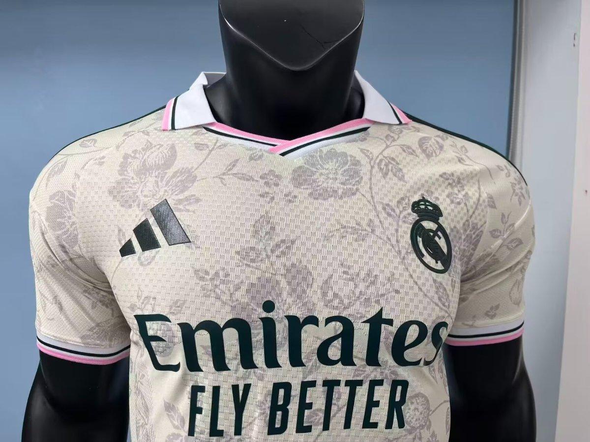 Player Version 26/27 Real Madrid Cream with Floral Pattern Special Edition Shirt