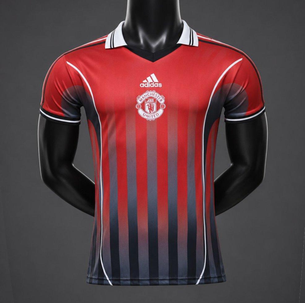 Player Version 26/27 Manchester United Casual Vintage Design Shirt