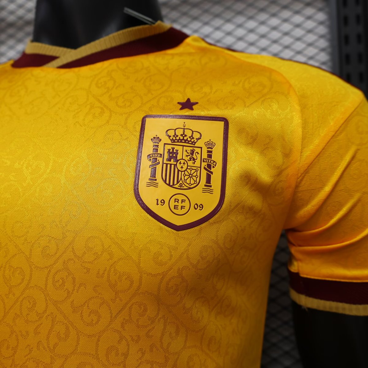 Player Version 2026 Spain Golden Special Shirt