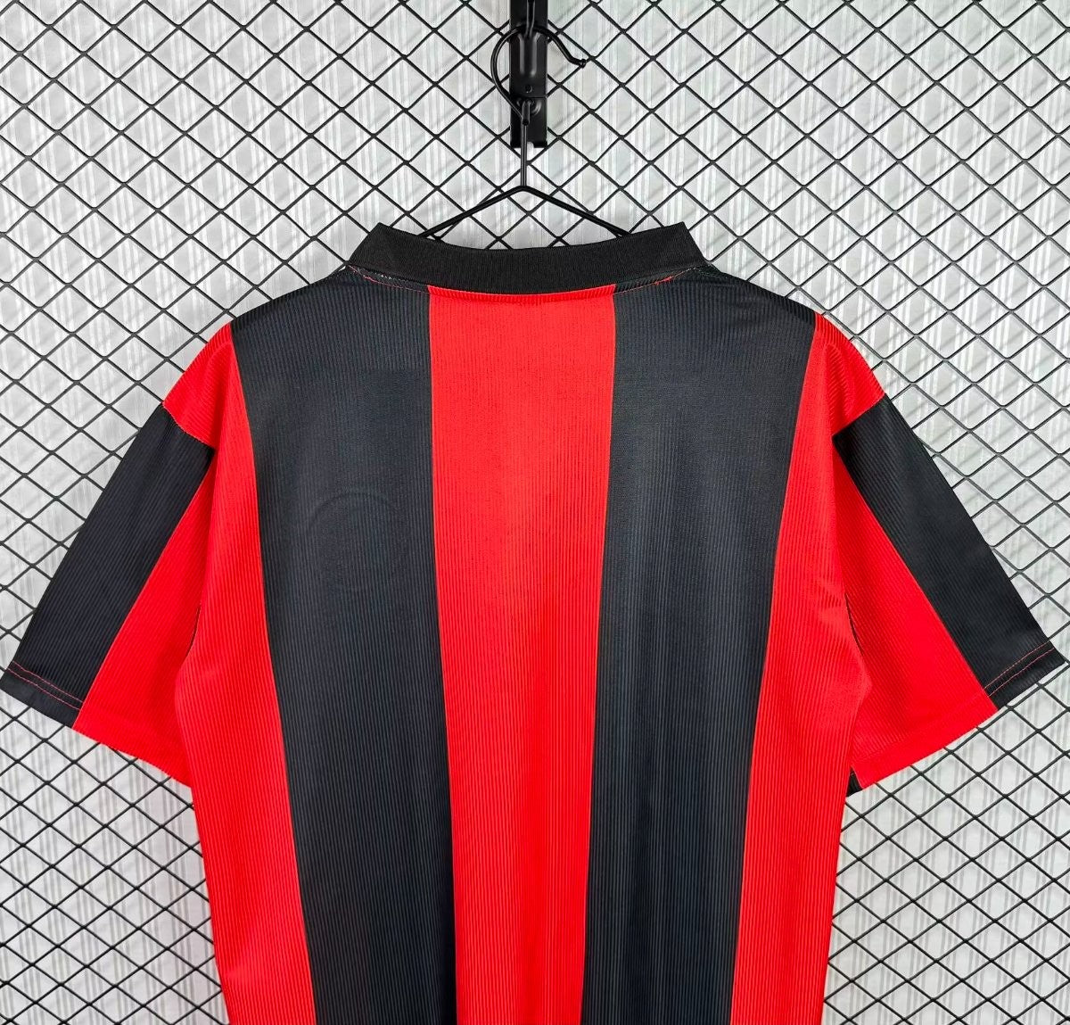 Retro 97/98 Eintracht Frankfurt Home Shirt