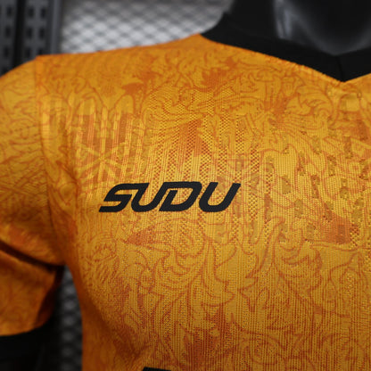 Player Version 26/27 Wolverhampton Wanderers Home Shirt