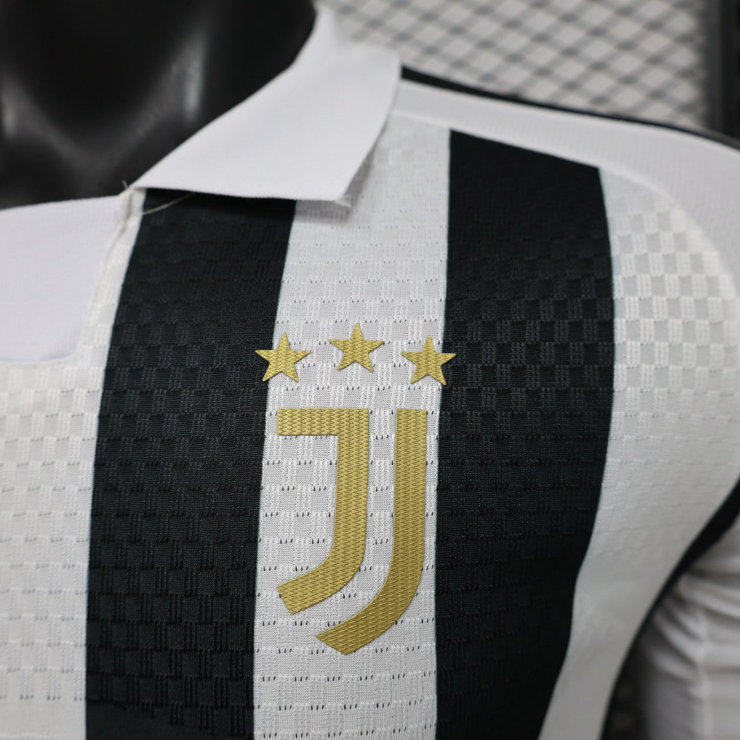Player Version 26/27 Juventus Home Long Sleeve Shirt